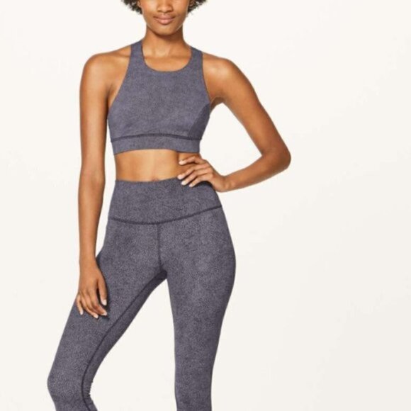 Lululemon Fast & Free Sports Bra in Disperse Dusky Lavender 2 - Picture 3 of 9